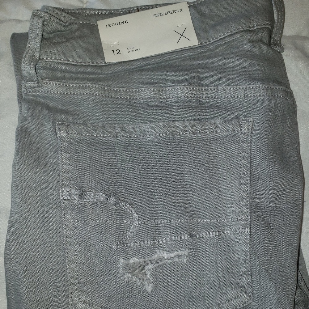 American Eagle Skinny Jeans